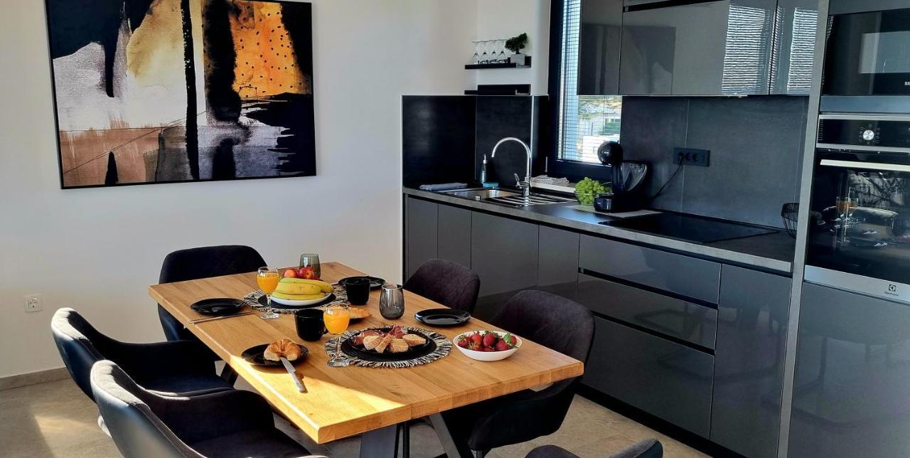 Dinary Penthouse Apartment Vir Zewnętrze zdjęcie